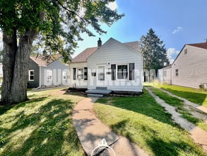 Building Photo - 4113 Vogel Dr