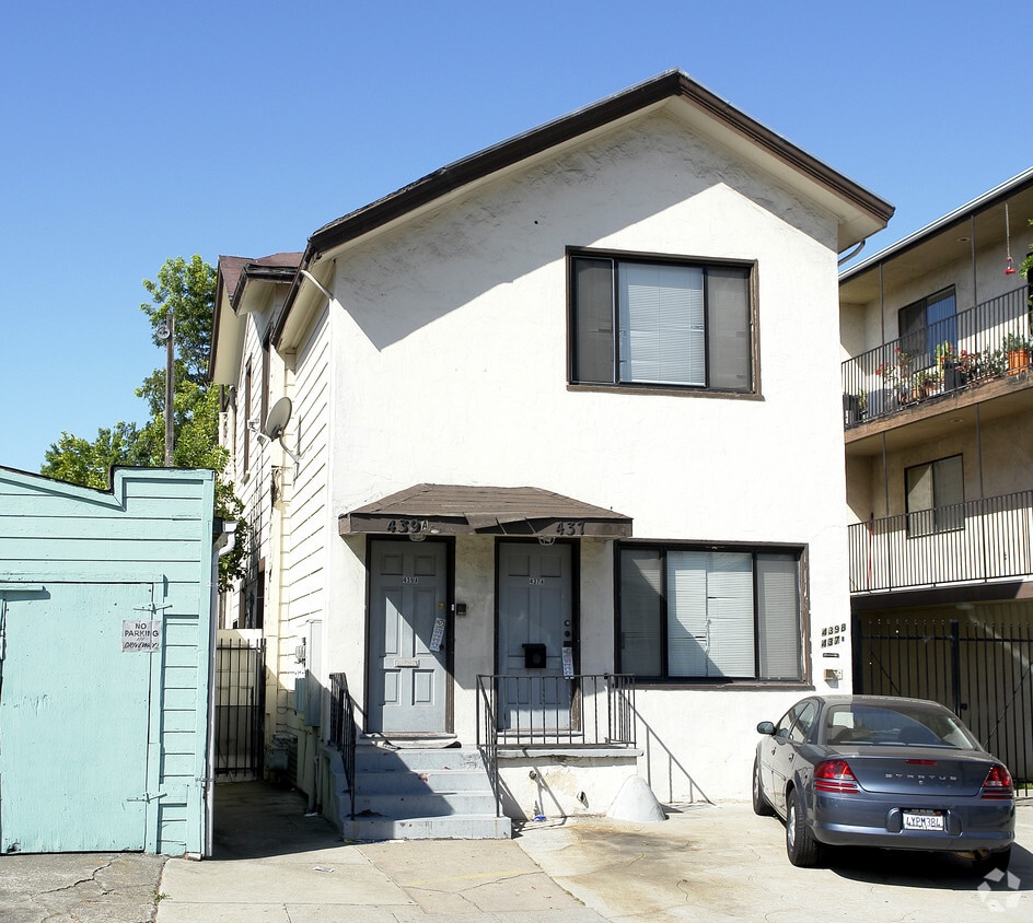 Building Photo - 437 Foothill Blvd