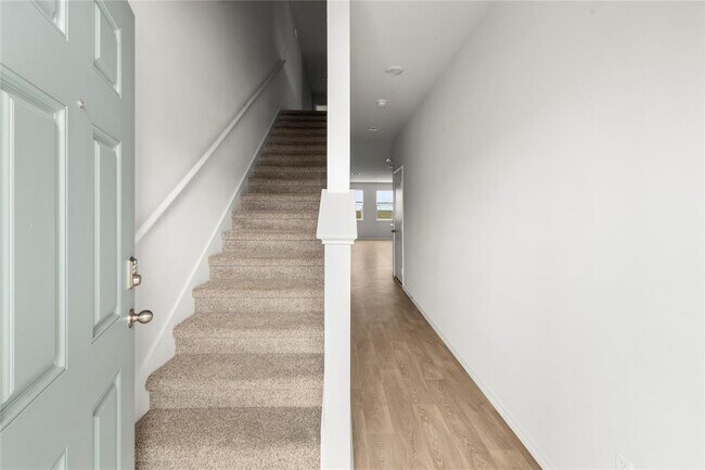 Foto del edificio - 131 Kendall Ln