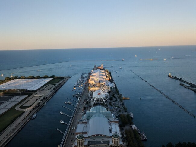 Building Photo - 505 N Lake Shore Dr