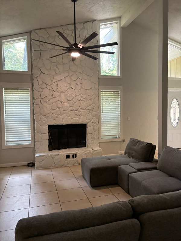 Building Photo - 3728 S Eastpark Way