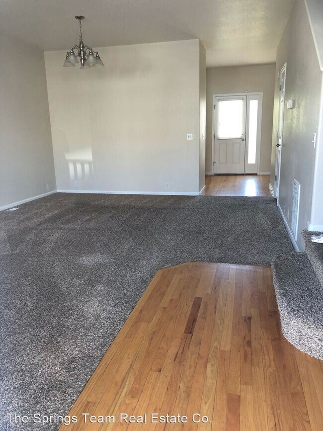 2 br, 1.5 bath House 2731 Scotchbroom Point House Rental in