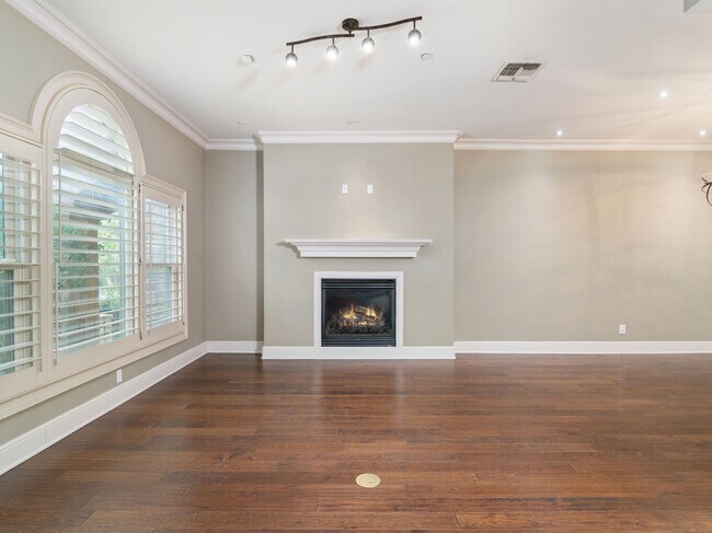 Foto del edificio - 123 Eaton St