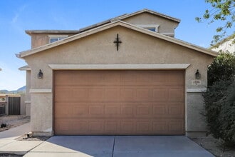 Building Photo - 1316 S Flaxseed Dr