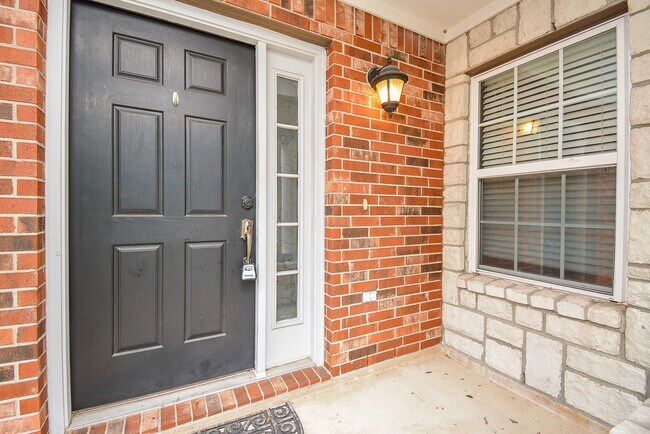 Foto del edificio - 7519 Muley Ln