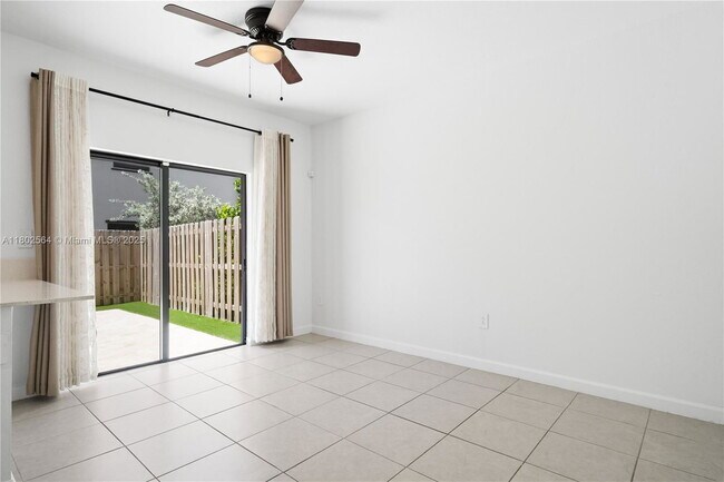 Foto del edificio - 13388 SW 286th St