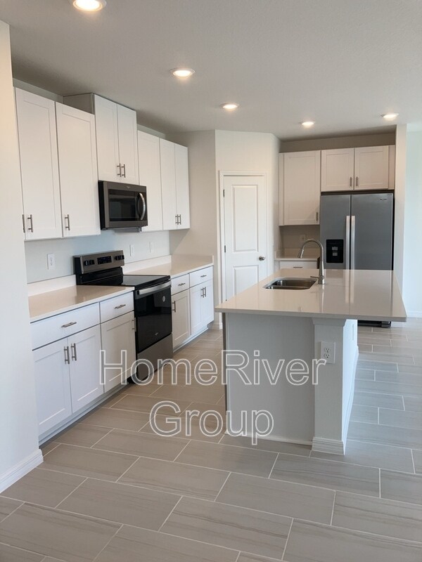 Building Photo - 7826 Gilchrist Spgs Dr