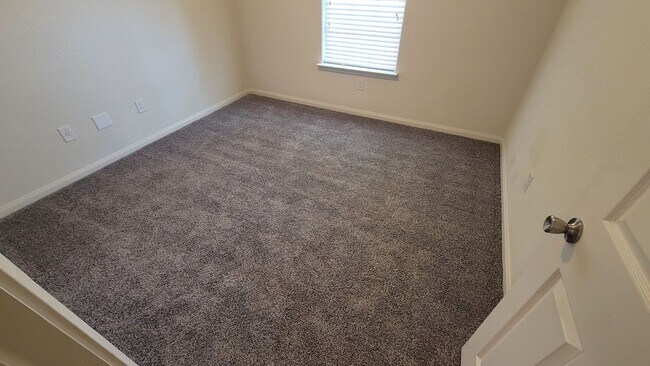 Foto del edificio - 2 bedroom 2 Bathroom House