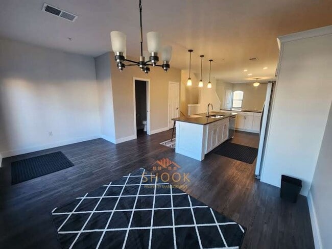Building Photo - Brownstone Condominiums