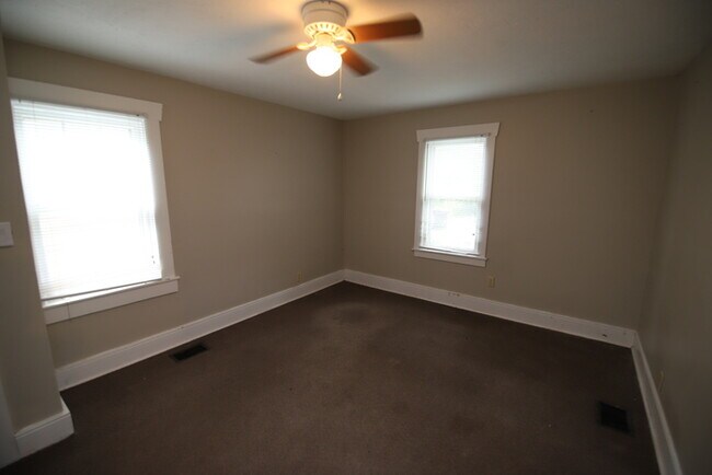 Building Photo - Genrmantown 2br House for rent
