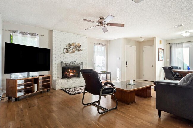 Foto del edificio - 3222 Tamarron Blvd