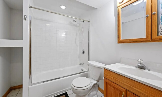 Foto del edificio - 3135 N Clifton Ave