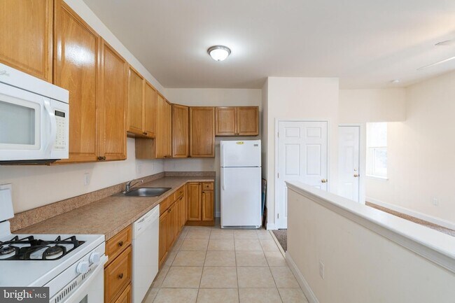 Building Photo - 4422 Pechin St