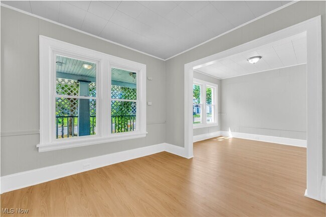 Foto del edificio - 3153 W 88th St