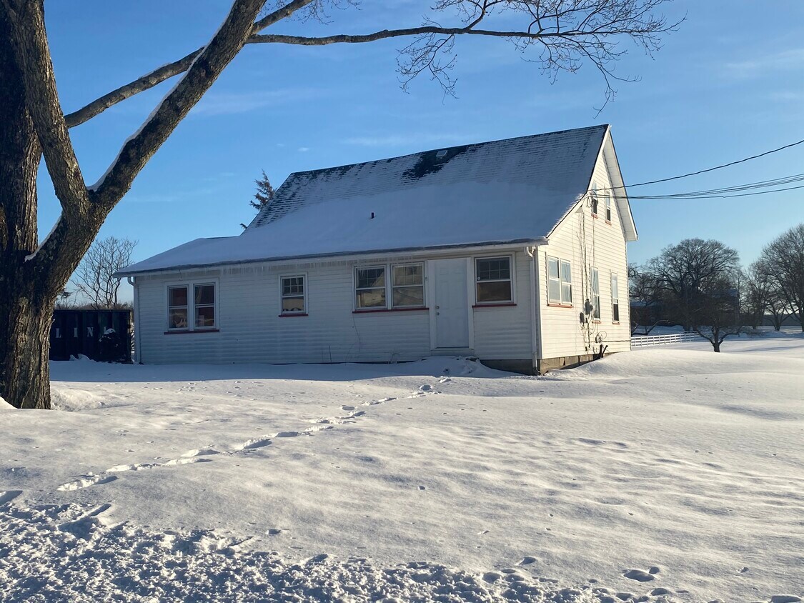 Primary Photo - 83 Brighton Rd