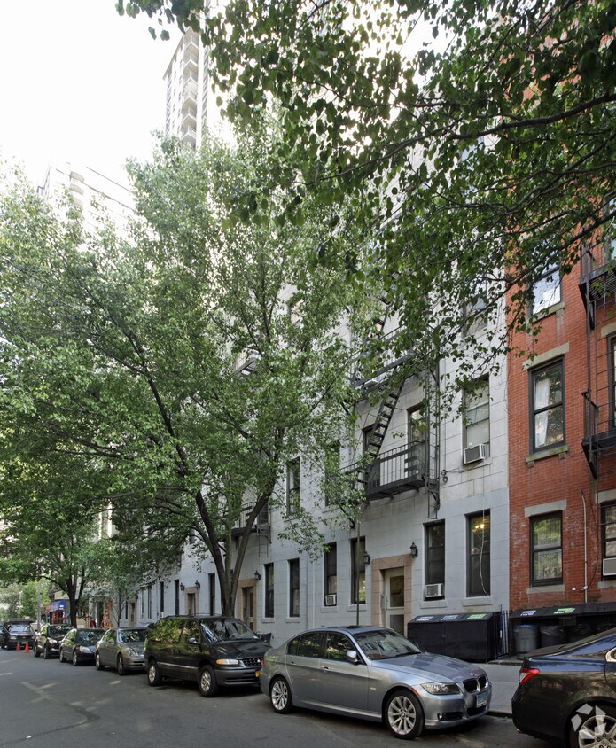 Foto principal - 342-348 E 81st St