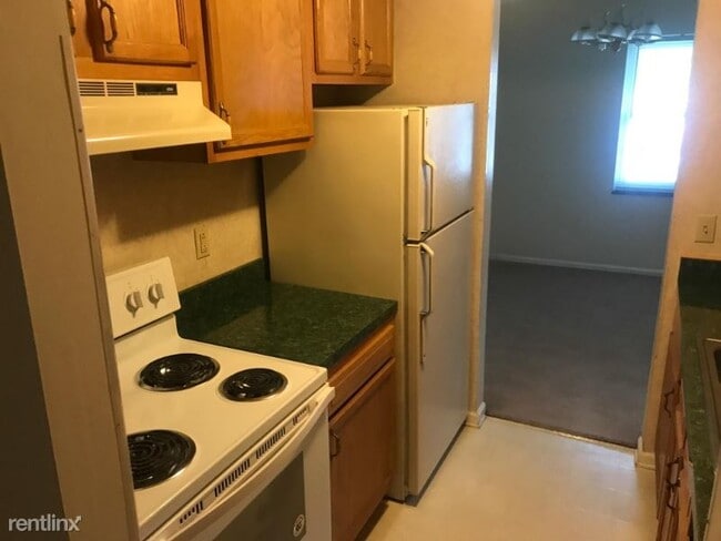 Building Photo - 1500 Bridge Rd