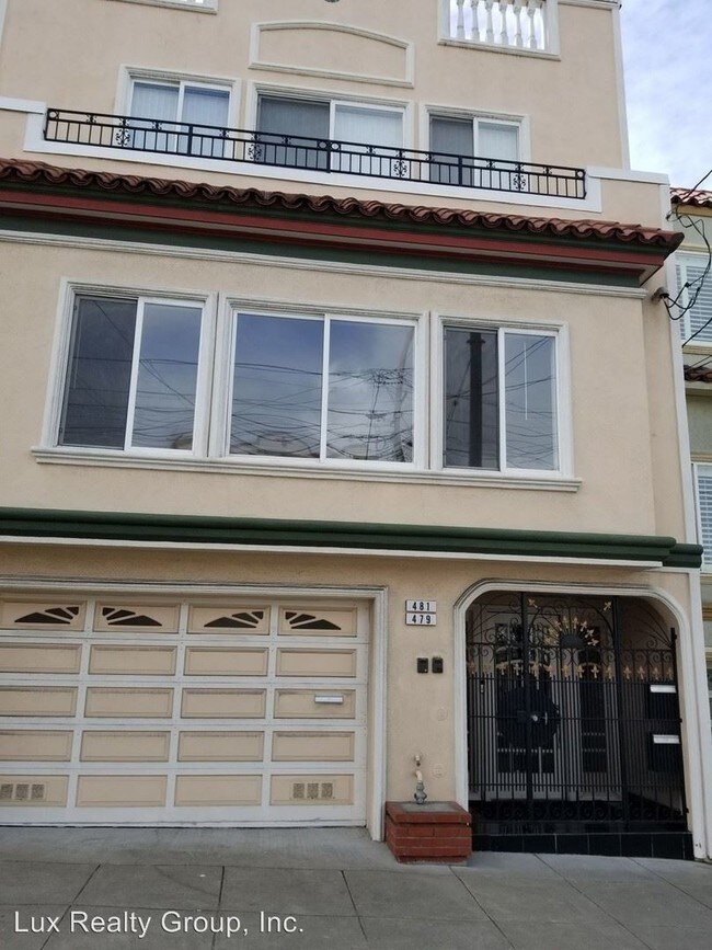 Foto del edificio - 3 br, 3 bath Apartment - 479 32nd Ave