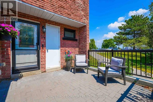 Photo du bâtiment - 14 Poplar Crescent