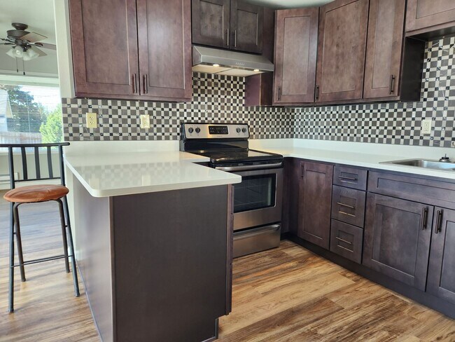 Foto del edificio - 2732 Maple St