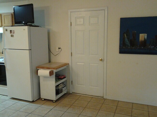 Foto del edificio - 6455 Lavender Rd