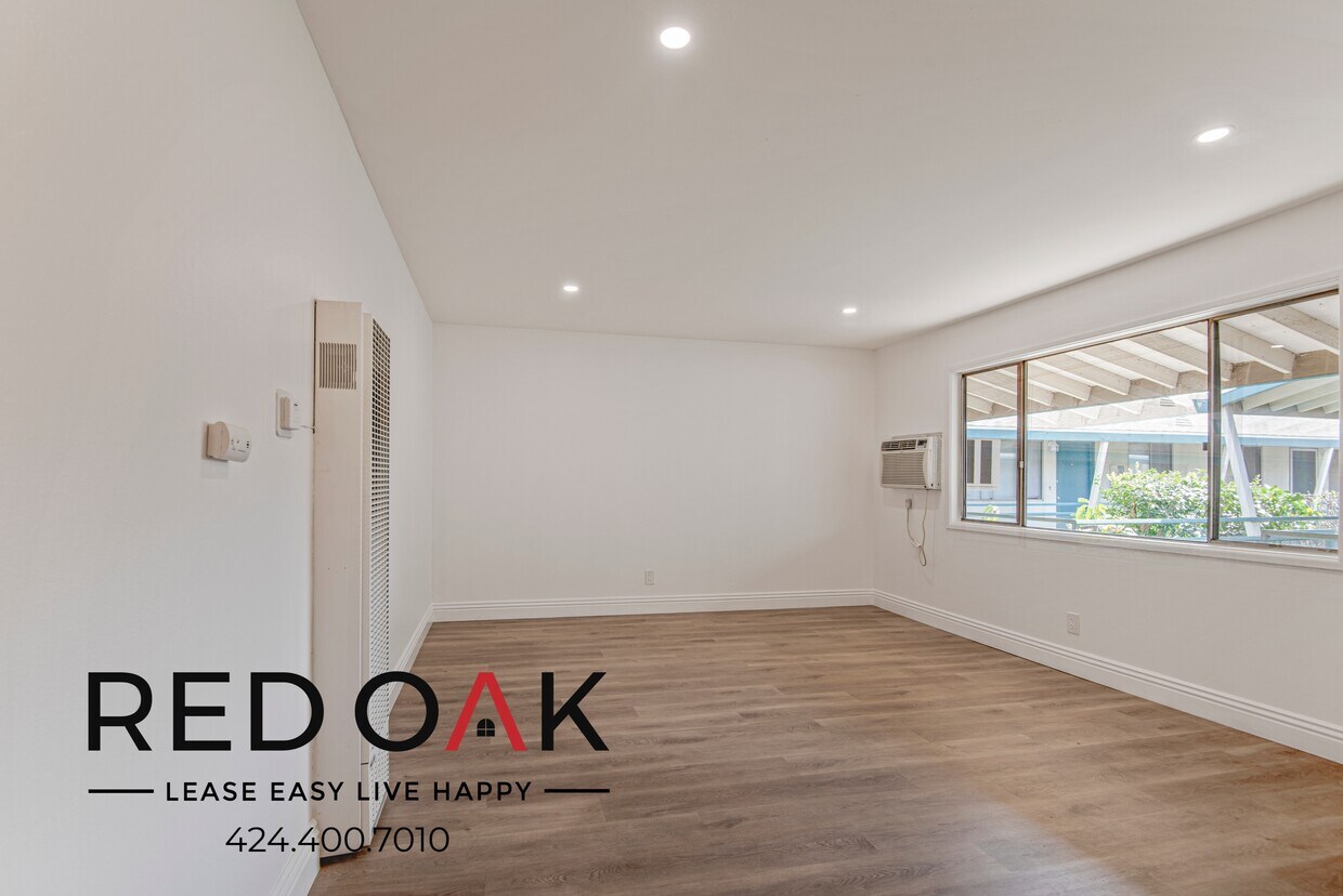 Primary Photo - Luminous and Welcoming One Bedroom with Ga...