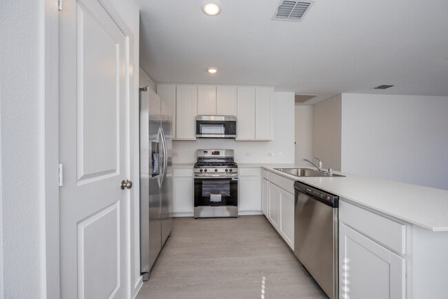 Foto del edificio - 3925 Pontchartrain Pkwy