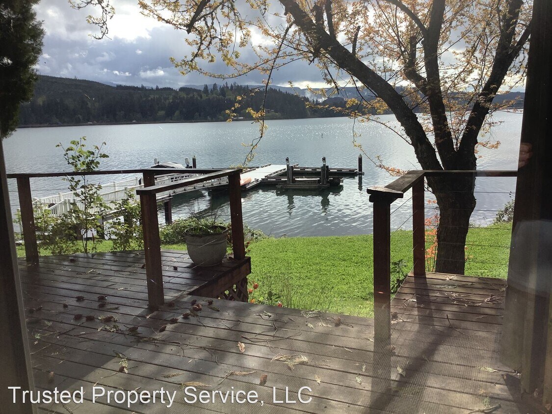 2 br, 2 bath House - 114 S Alder St - 2 br, 2 bath House - 114 S  Alder St