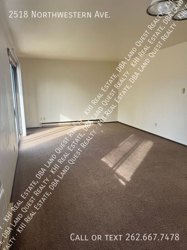 Building Photo - 2518 Northwestern Ave