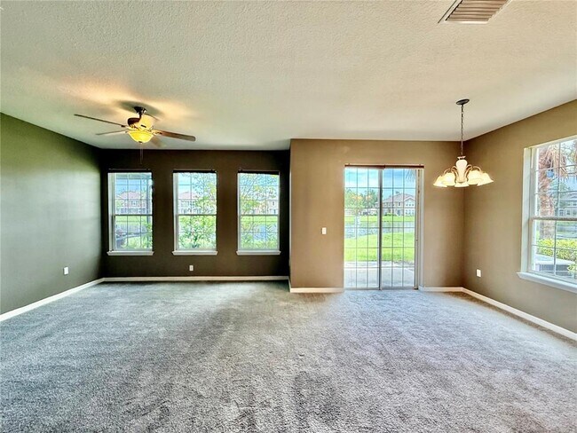 Building Photo - 7001 Interbay Blvd