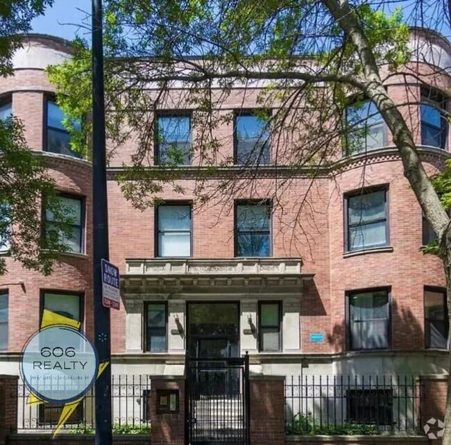 Building Photo - 5856 S King Dr