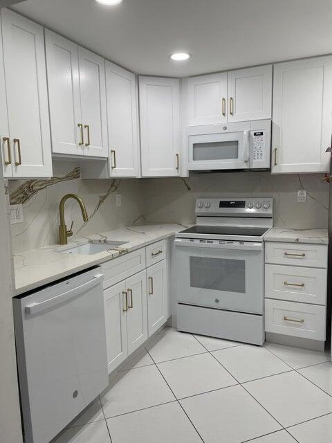 Foto principal - 930 Normandy Trail
