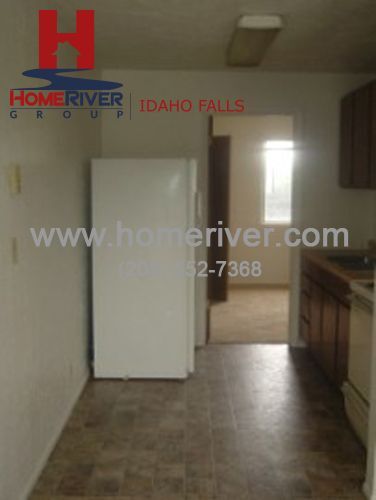 Building Photo - 2466