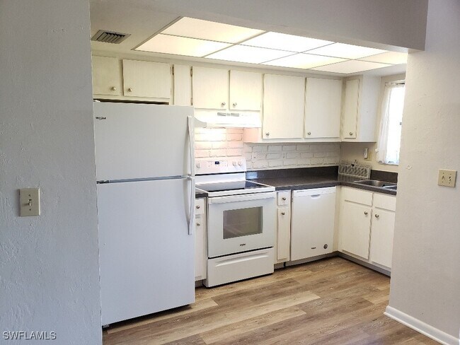 Foto del edificio - 5917 Littlestone Ct