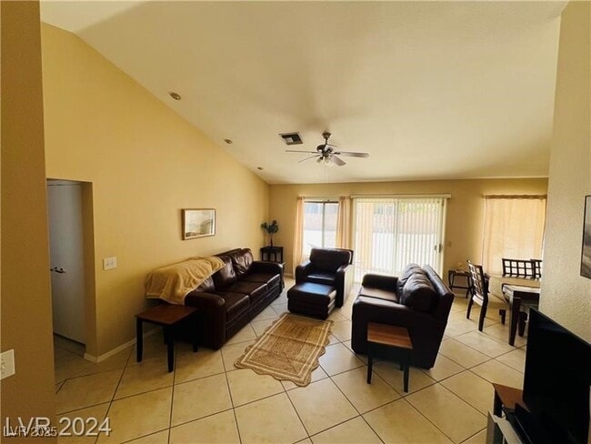 Building Photo - 8825 Stoney Point Dr