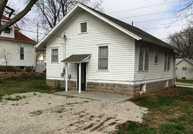Building Photo - 514 Grover St