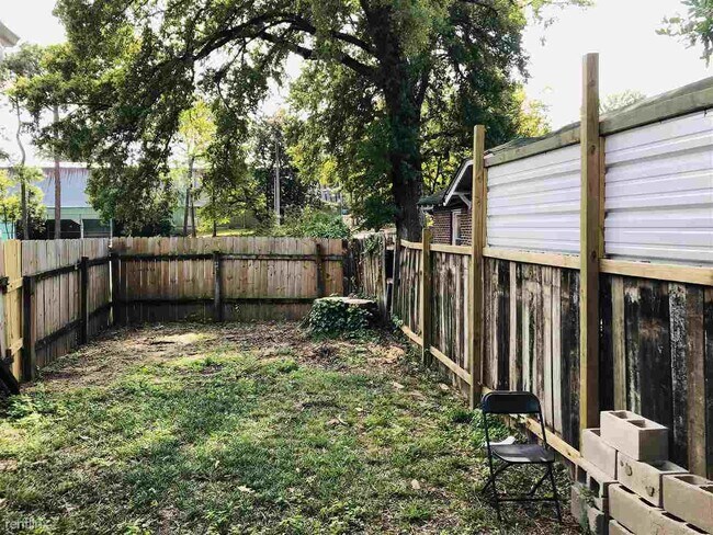 Building Photo - 1 br, 1 bath House - 605 S Cleveland St