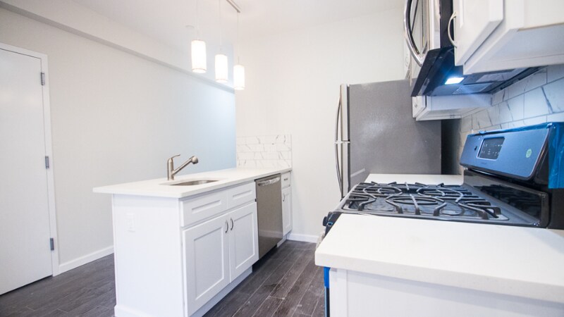 Foto principal - 594 Franklin Ave