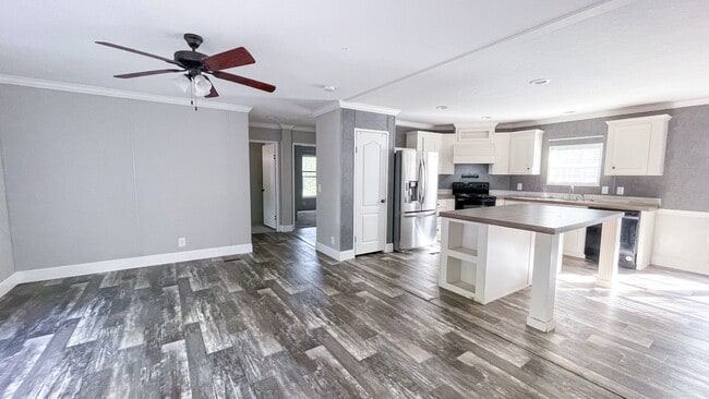 Foto del edificio - 545 Lee Road 275