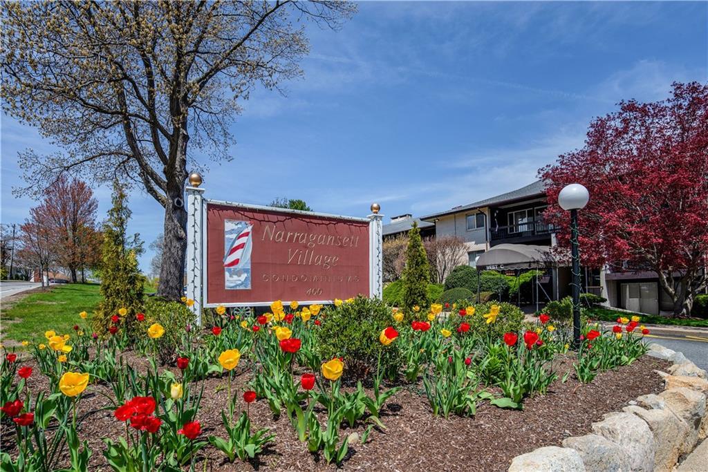 Foto principal - 400 Narragansett Pkwy