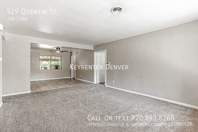 Foto del edificio - Experience Serene Living in this Charming ...