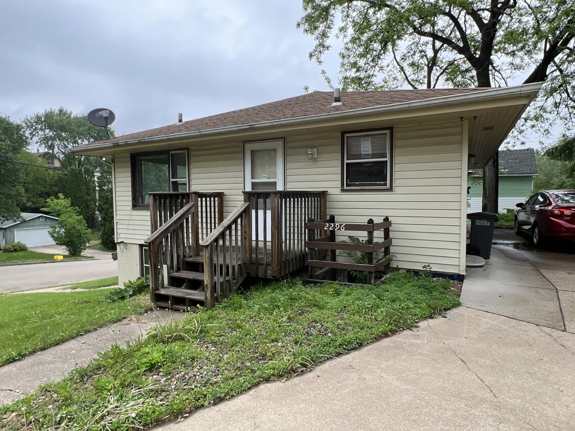 Primary Photo - 2296 Woodworth St