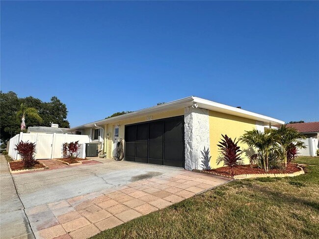 Building Photo - 12593 116th St