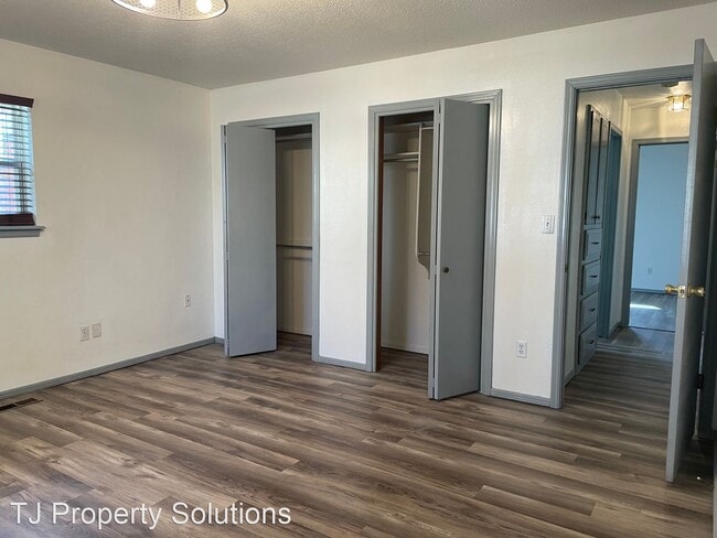 Building Photo - 3 br, 2 bath House - 2512 Linden Ave.