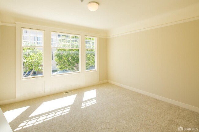 Foto del edificio - 2744 Green St