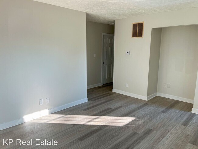 Building Photo - 3 br, 1 bath House - 1316 Southfield Dr.