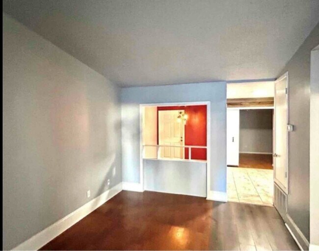 Foto del edificio - 2315 Loreco St