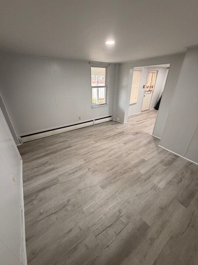 Foto del edificio - 118 W Washington St