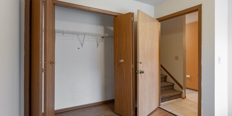 Primary Photo - 703 Carroll St
