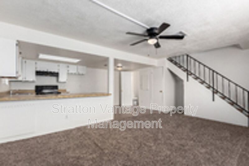 Primary Photo - 545 W 16th Ave